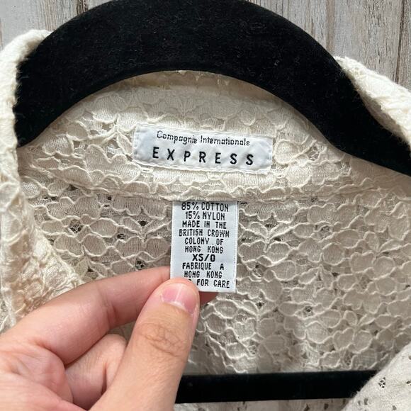 Vintage Express Cream Lace Floral Oversized Button Up Shirt Boho Womens XS - Picture 2 of 6